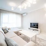 La Luxury Goldstrand