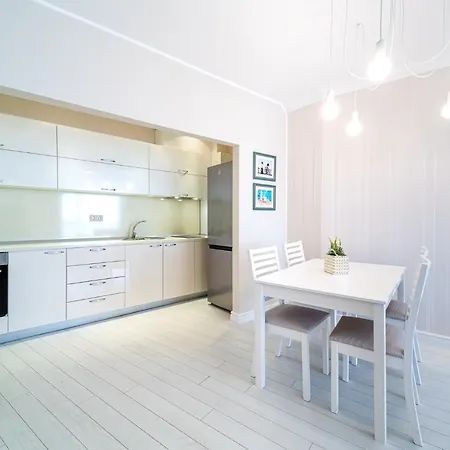 La Luxury Apartment *