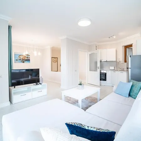 La Luxury Apartment