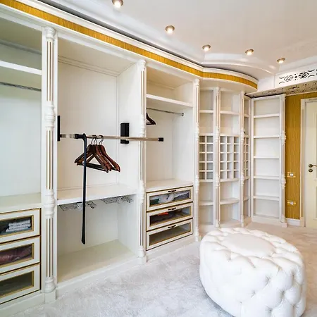 La Luxury Apartment Golden Sands