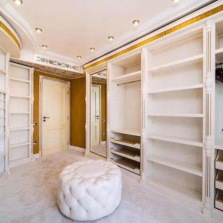 Apartment La Luxury