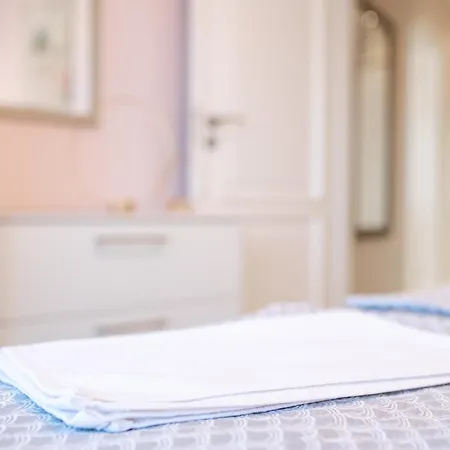 La Luxury Apartament *