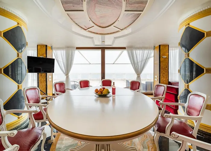 Lägenhet La Luxury Golden Sands